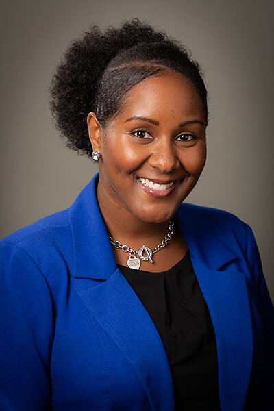 Dr. Niya Bealin